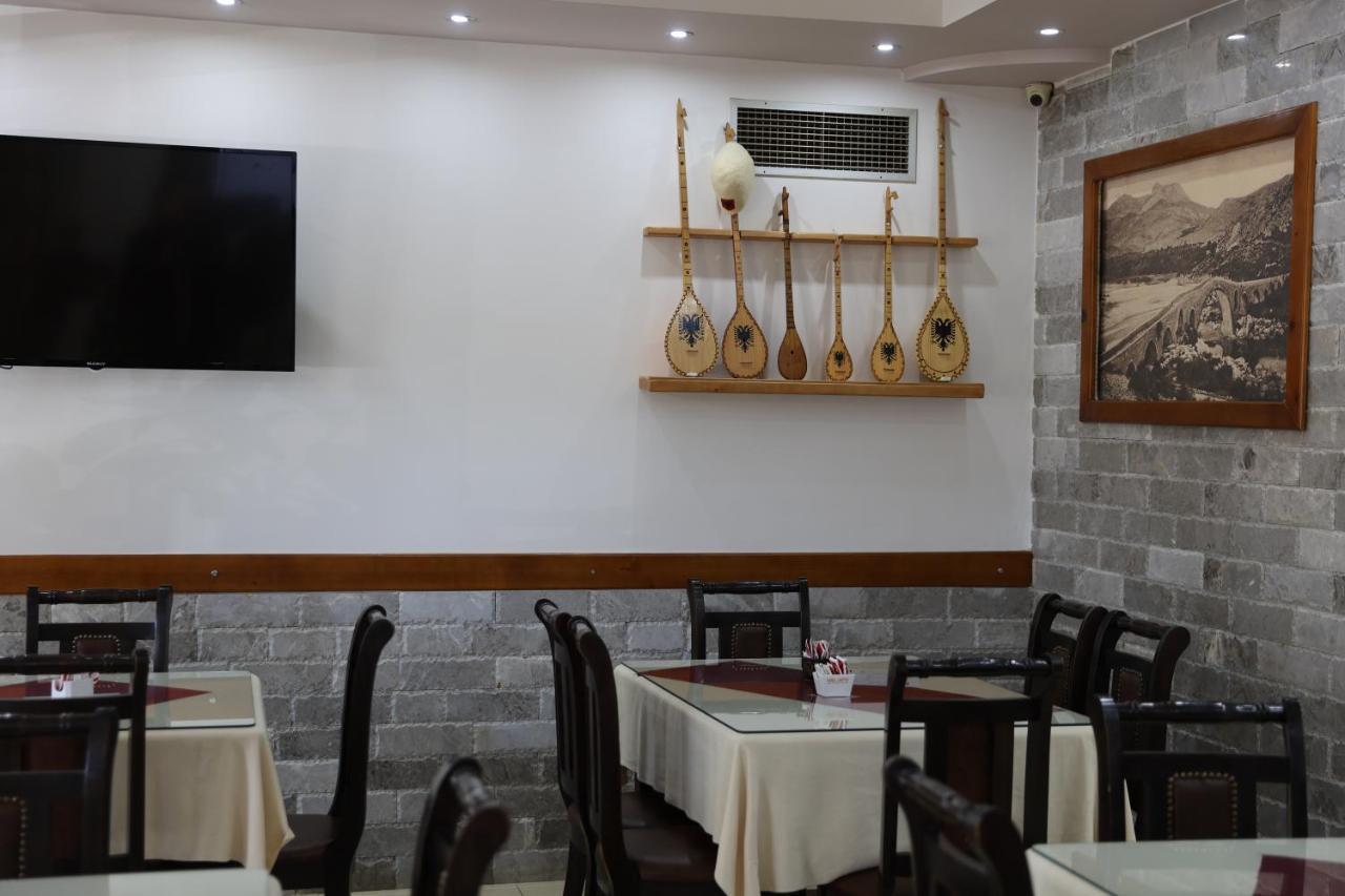 Hotel Kalaja Boks Zewnętrze zdjęcie