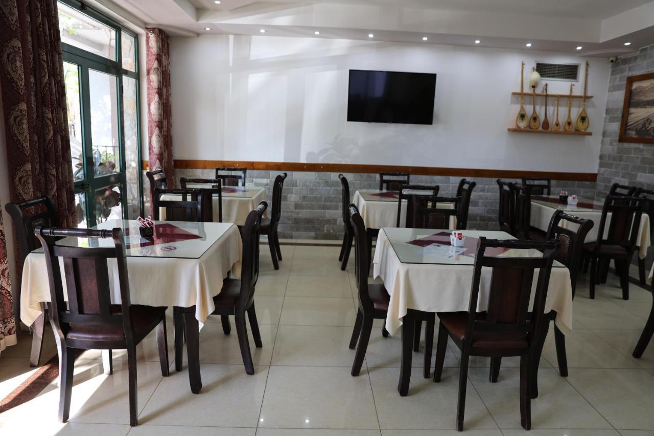 Hotel Kalaja Boks Zewnętrze zdjęcie