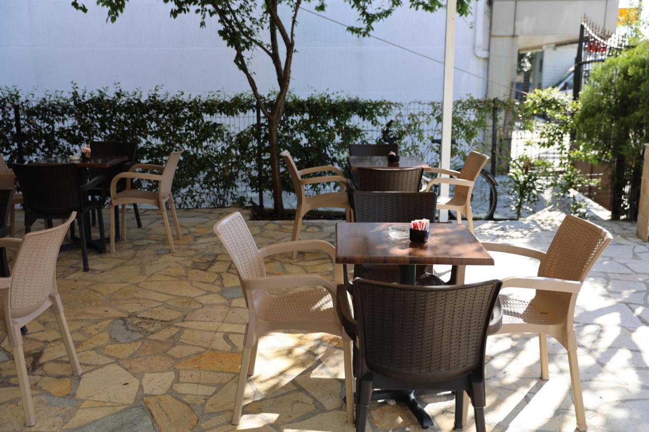 Hotel Kalaja Boks Zewnętrze zdjęcie