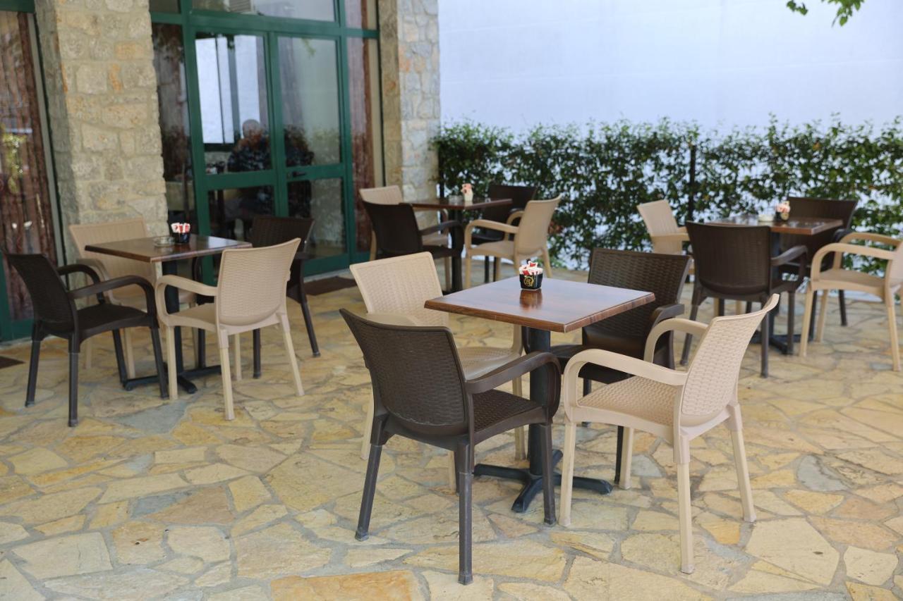 Hotel Kalaja Boks Zewnętrze zdjęcie