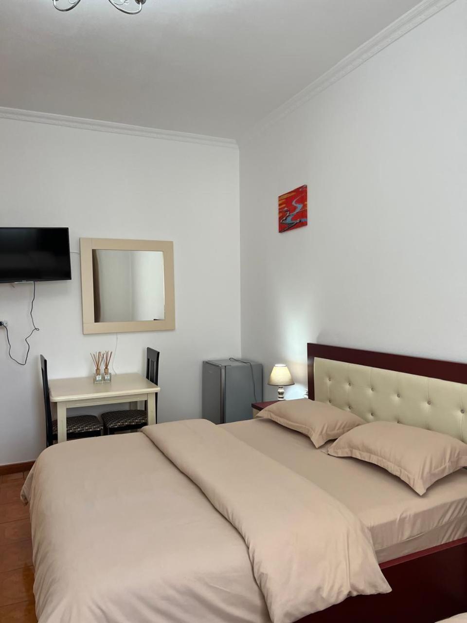 Hotel Kalaja Boks Zewnętrze zdjęcie