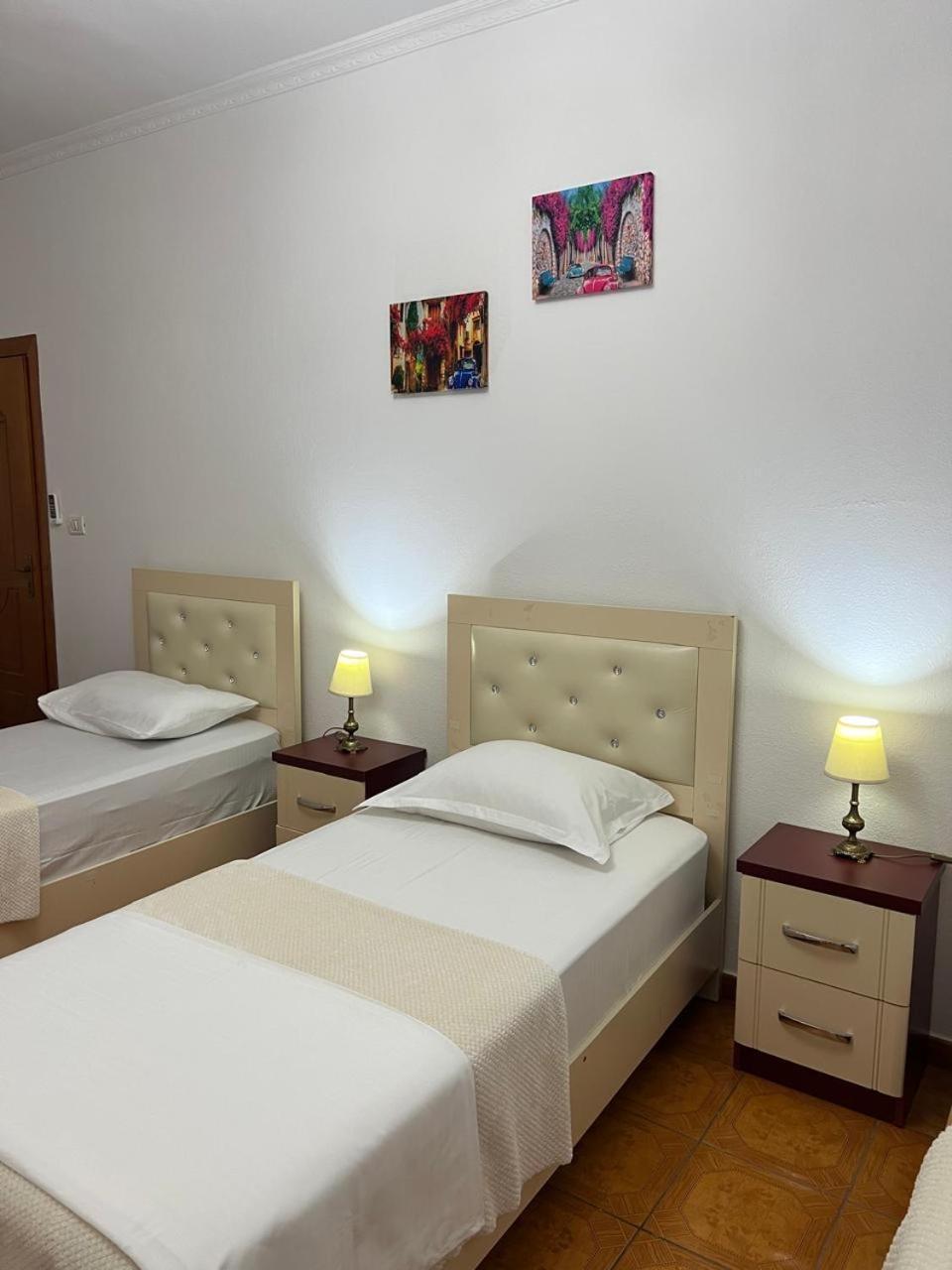Hotel Kalaja Boks Zewnętrze zdjęcie